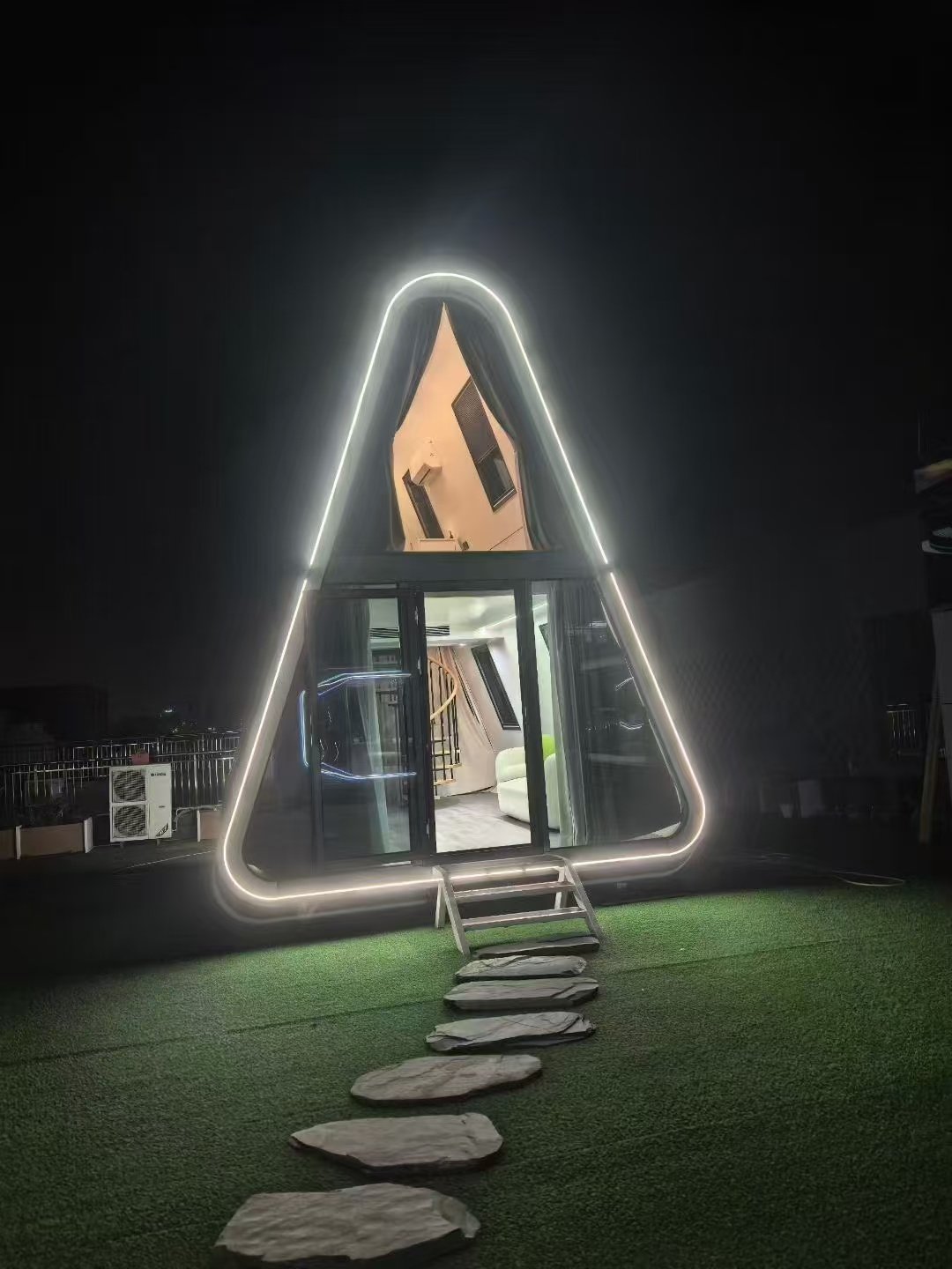 capsule house resort cost calculation