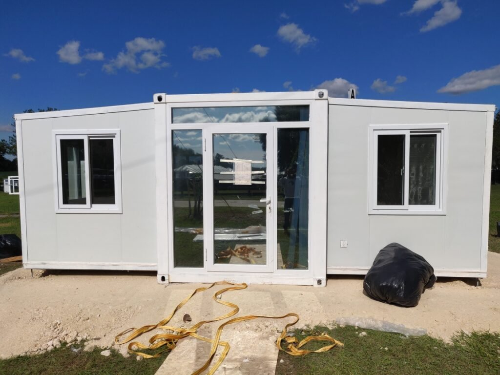 expandable container house