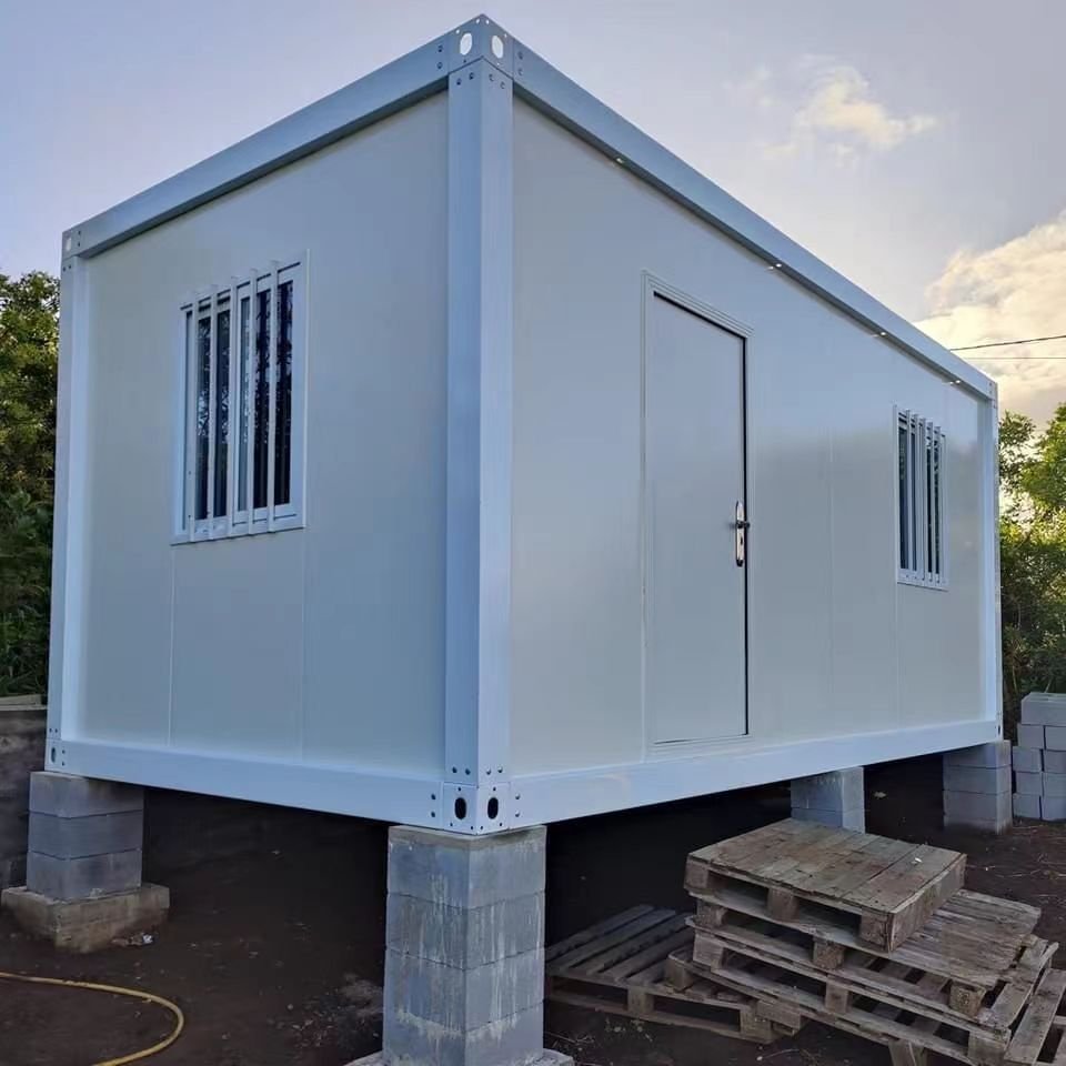 white color detachable container house