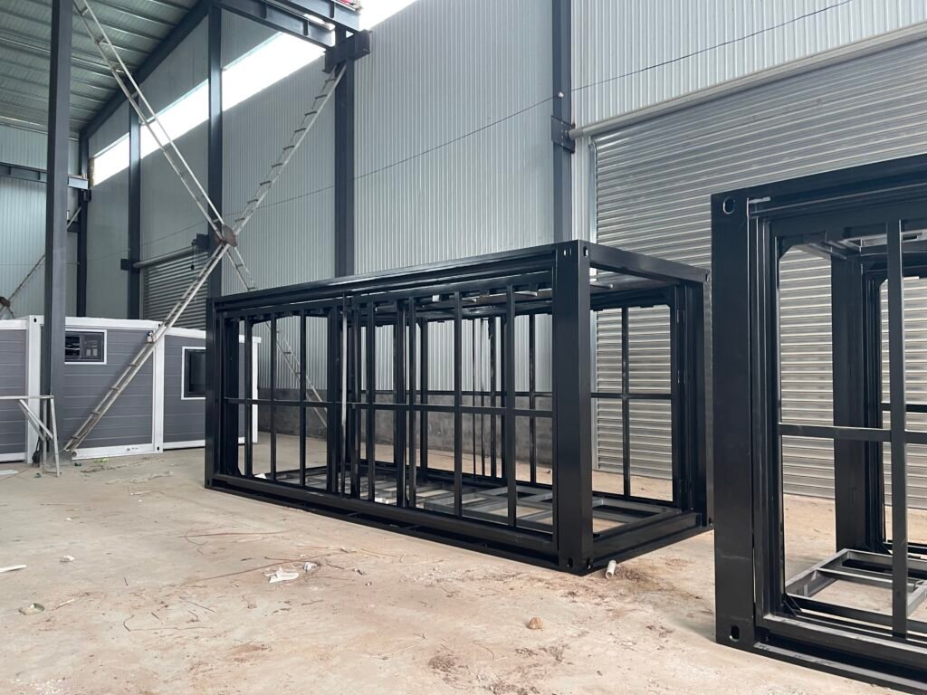 steel frame, expandable container